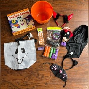 {Halloween} Bundle Costume, Accessories, toys